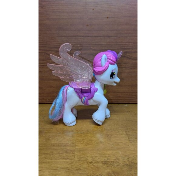 TESTED Hatchimals Interactive Unicorn Pegasus Rainbow Braids No Accessories - Picture 4 of 9